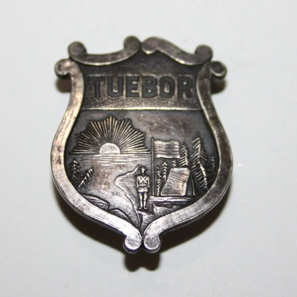 ⚙️ Vintage Silver Tuebor Screw-On Pin · 1